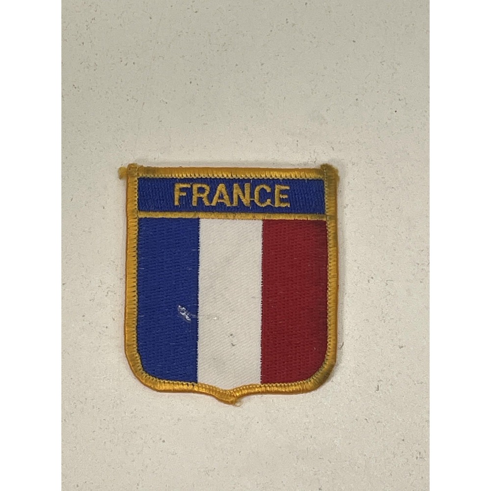 France Flag Shield Embroidered Patch Blue White Red Militaria Badge Insignia
